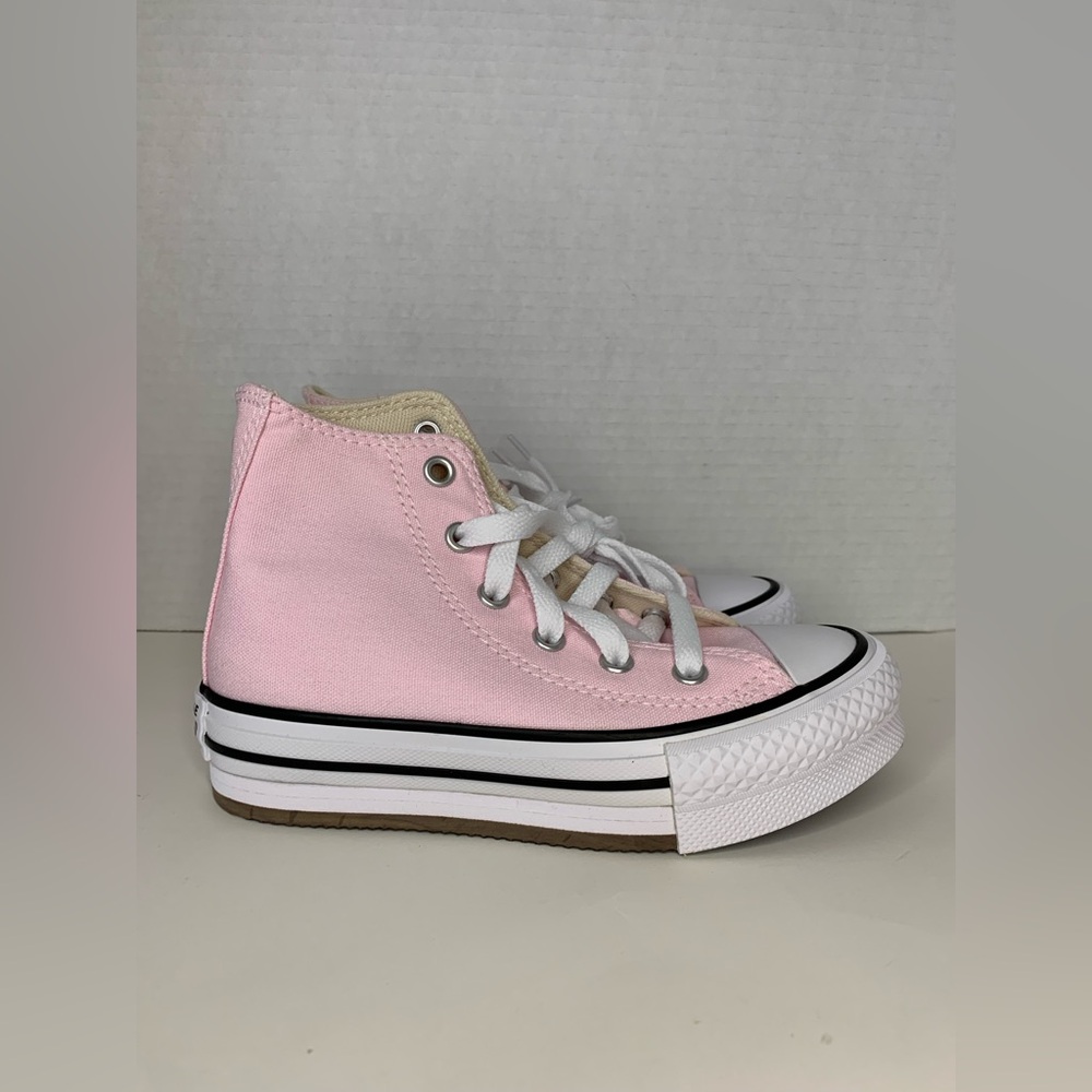 Converse Girls Sneakers Size 12 - Picture 2 of 8